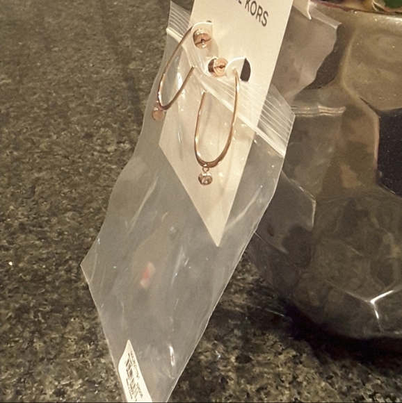 Michael Kors Sparkling Czech Crystal Open Hoop Drop Stud Earrings Rose Gold NWT - Picture 3 of 5